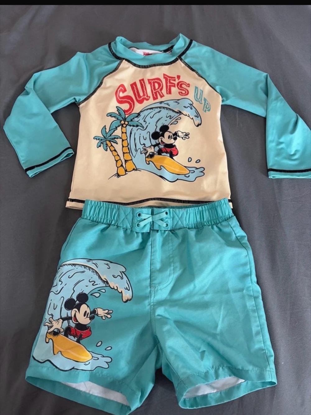 Disney Toddlers Mickey Mouse Surf’s Up Rash Guard Set